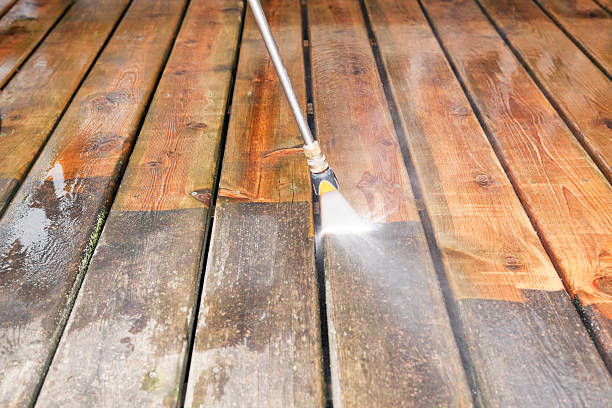 Best Pool Deck Cleaning  in Kemp, TX